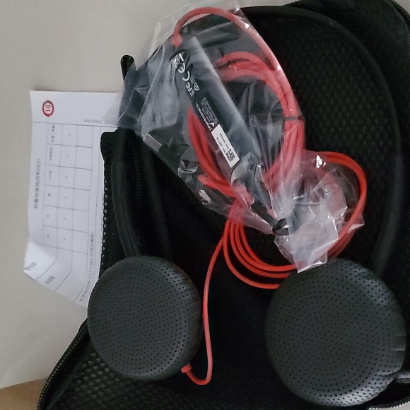 Poly Blackwire 3225 Wired Headset (Plantronics) Brand New in Box - Picture 9 of 11